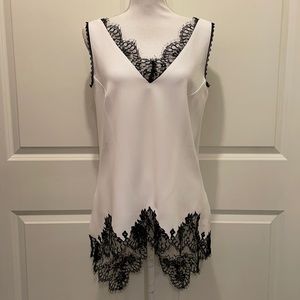 Per Se White Tunic Tank Top with Black Eyelash Lace